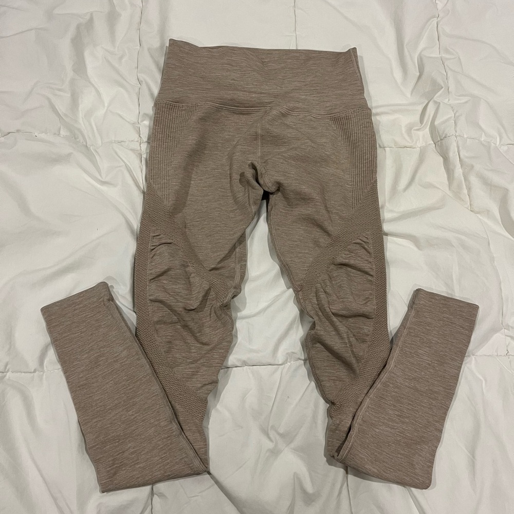 Alphalete Leggings